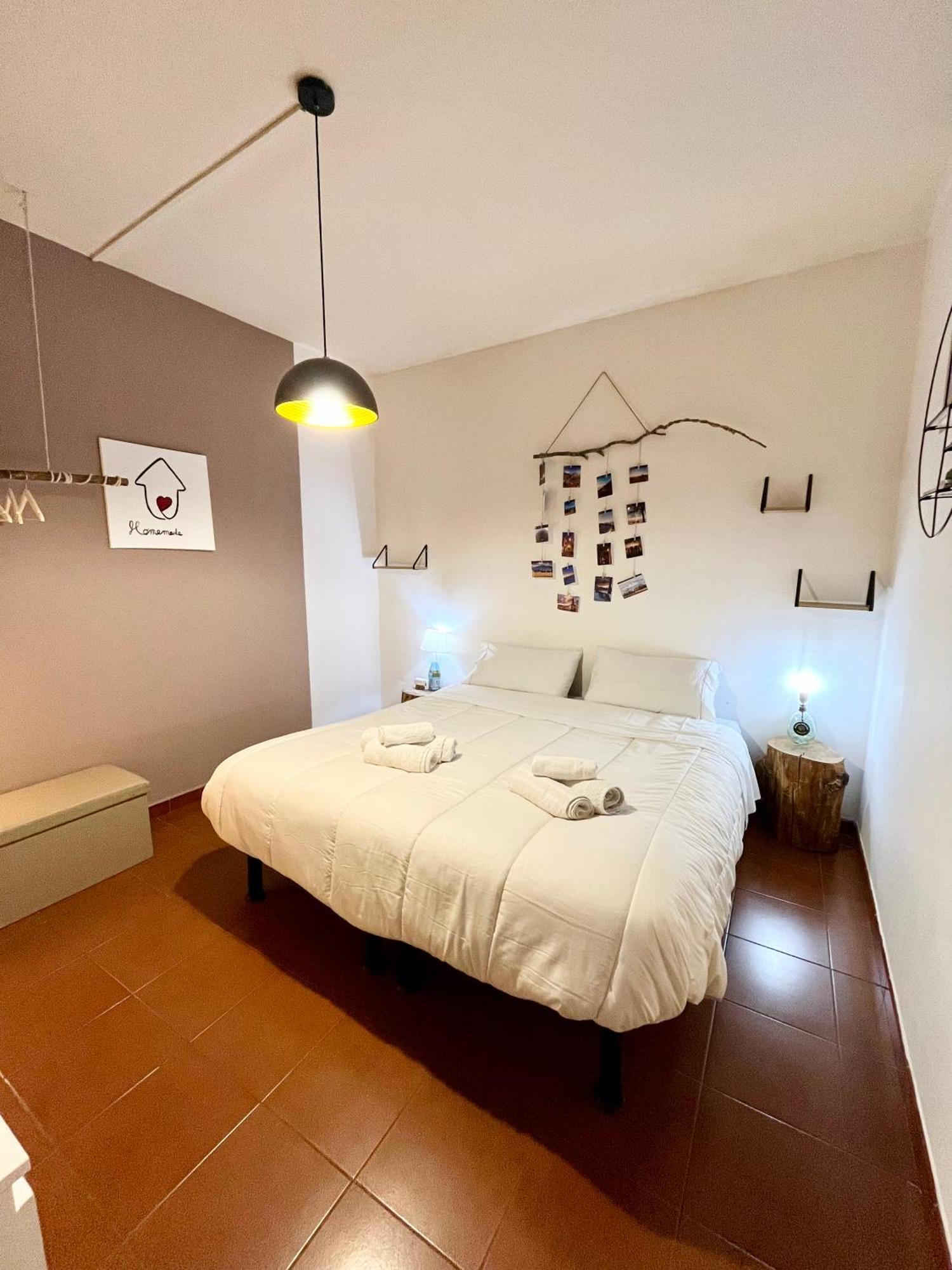 Appartamento Homemade A Due Passi Da Centro Biella Exteriör bild